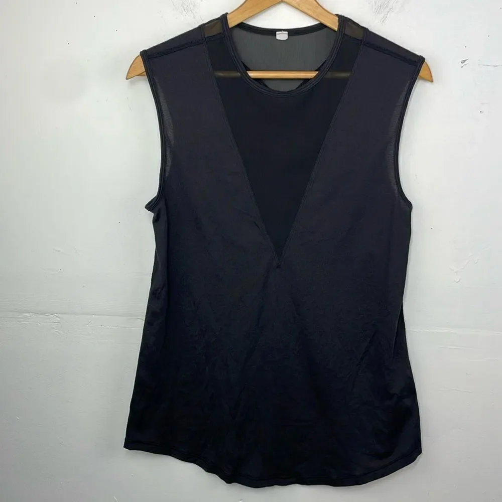 Lululemon Lab Edge Tee Sleeveless Tank Top Black Knit Mesh 